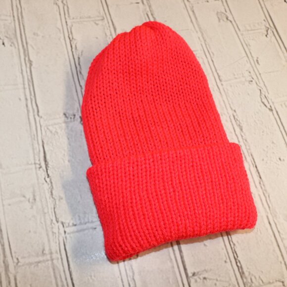 🧨 Handmade Reversible Neon Coral & Black Knitted Beanie - Picture 2 of 7